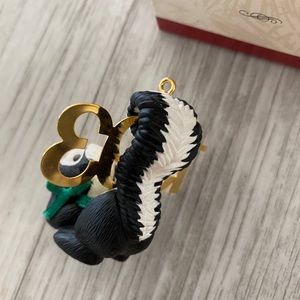 Hallmark collectible ornament 1993